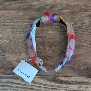 Coach NWT Rainbow Logo Patterned 100% Silk Headband                      T124